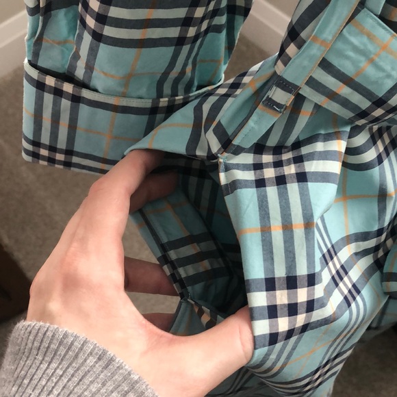 Burberry shirt dress - Picture 8 of 8